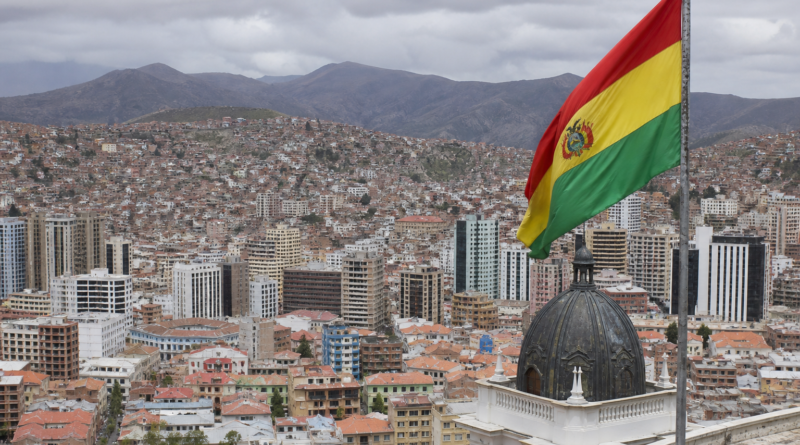 Bolivia’s New President Fires Economy Minister in Bruising First Week
