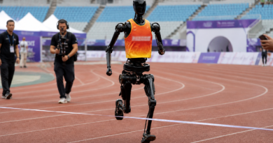 Chinese Humanoid Robot Outruns Usain Bolt's 100-Meter World Record