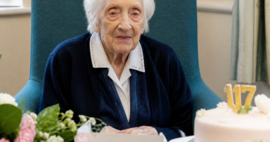 World's Oldest Living Person Ethel Caterham Celebrates 117th Birthday