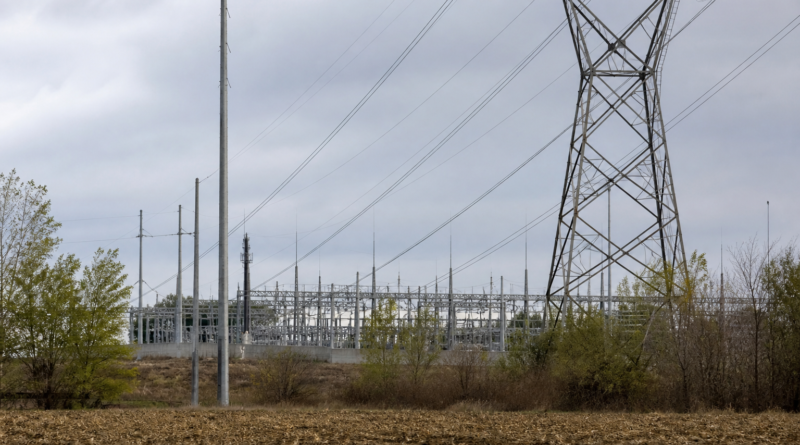 Oracle Drops Lawsuit Over $4 Billion Wisconsin Power Transmission Cost Dispute
